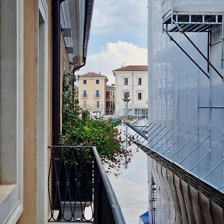 Duomo Dell'aquila By Tramonti Apartment